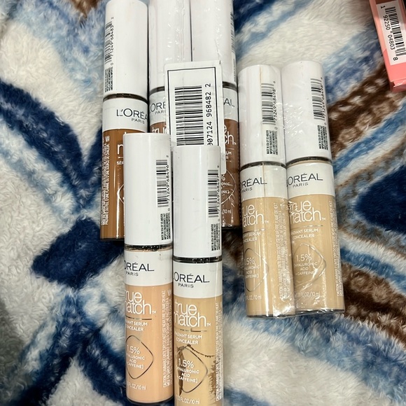 L’Oreal true match serum concealer - Picture 2 of 5